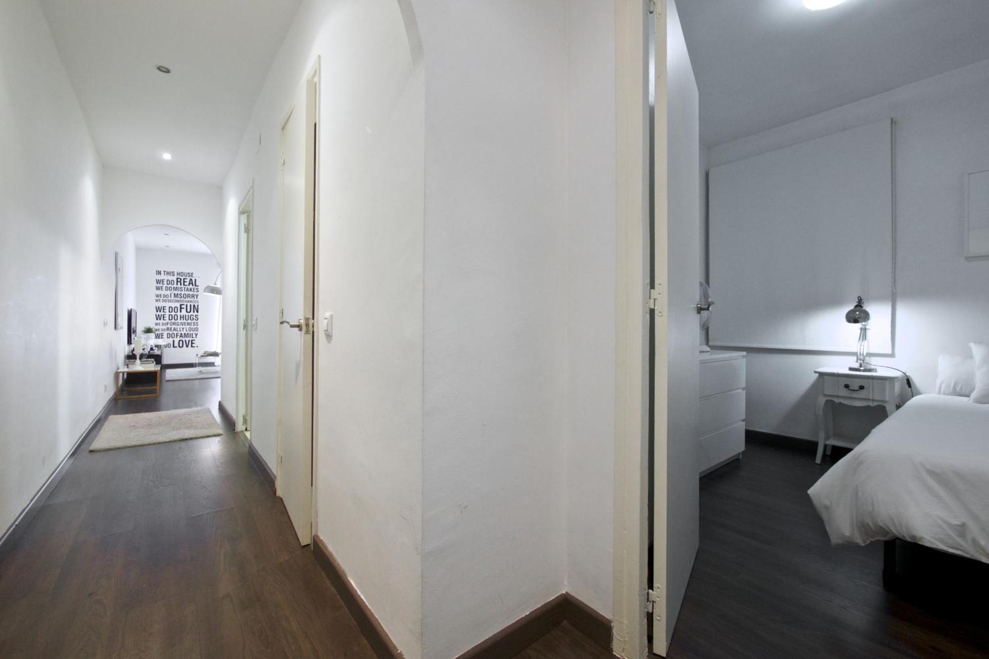 The White Flats Les Corts — Foto 1